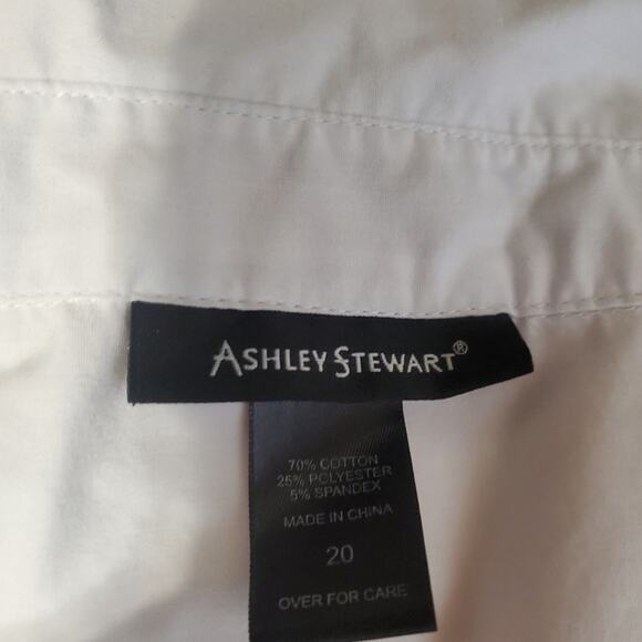 Ashley Stewart White 3/4 Sleeve Blouse - Size 20 - Picture 2 of 5